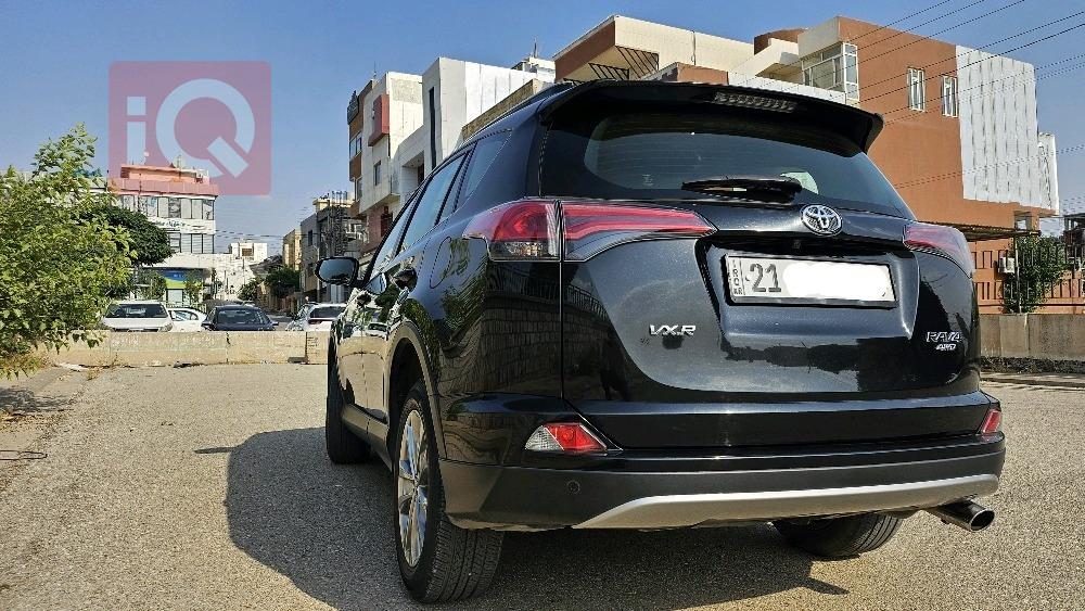 تويوتا راف 4